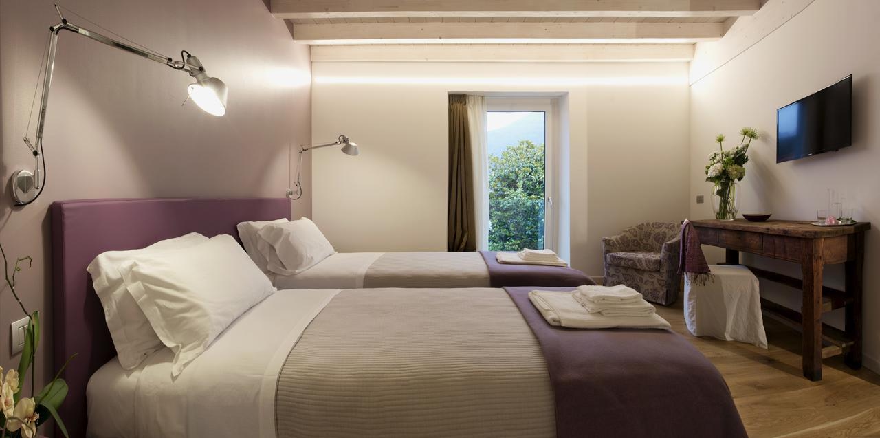 Manzoni 124 Bed&Relax Bed & Breakfast Esine Ngoại thất bức ảnh