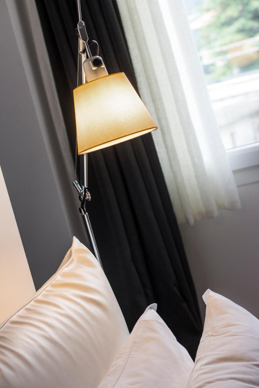 Manzoni 124 Bed&Relax Bed & Breakfast Esine Ngoại thất bức ảnh