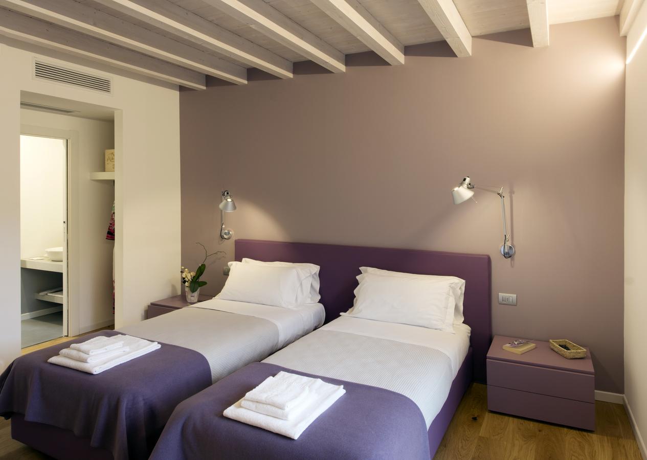 Manzoni 124 Bed&Relax Bed & Breakfast Esine Ngoại thất bức ảnh